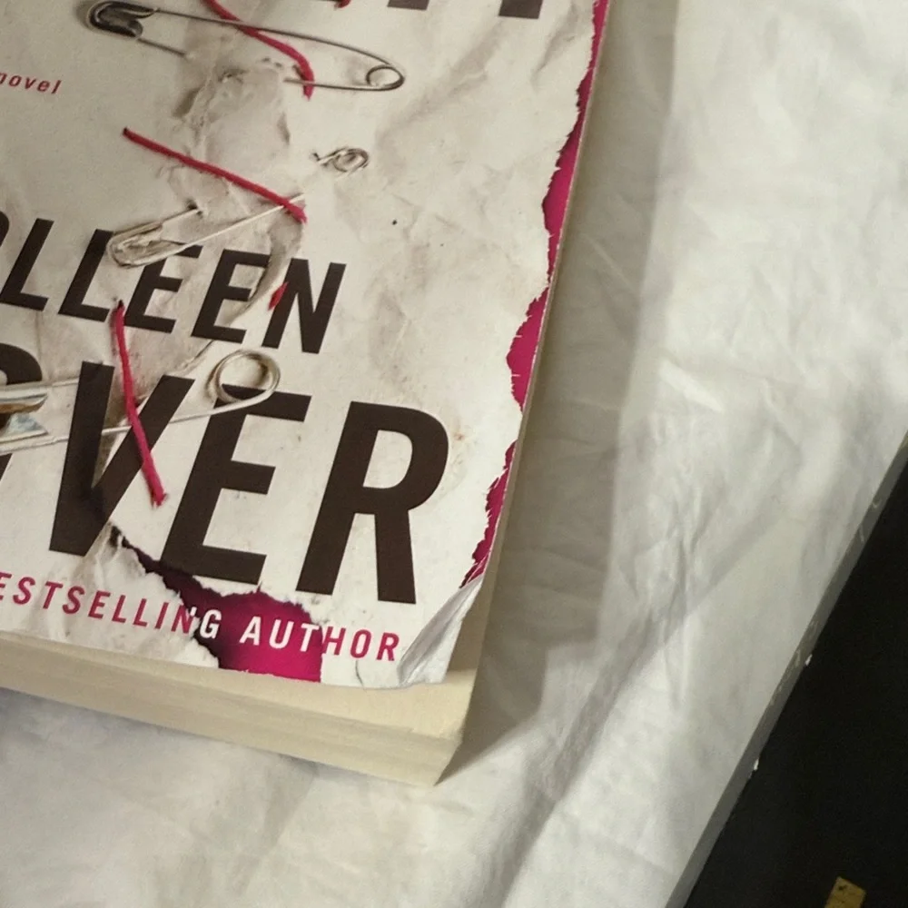 “Without Merit” and “Verity” Paperback Fiction Novels by Colleen Hoover. - Picture 13 of 15
